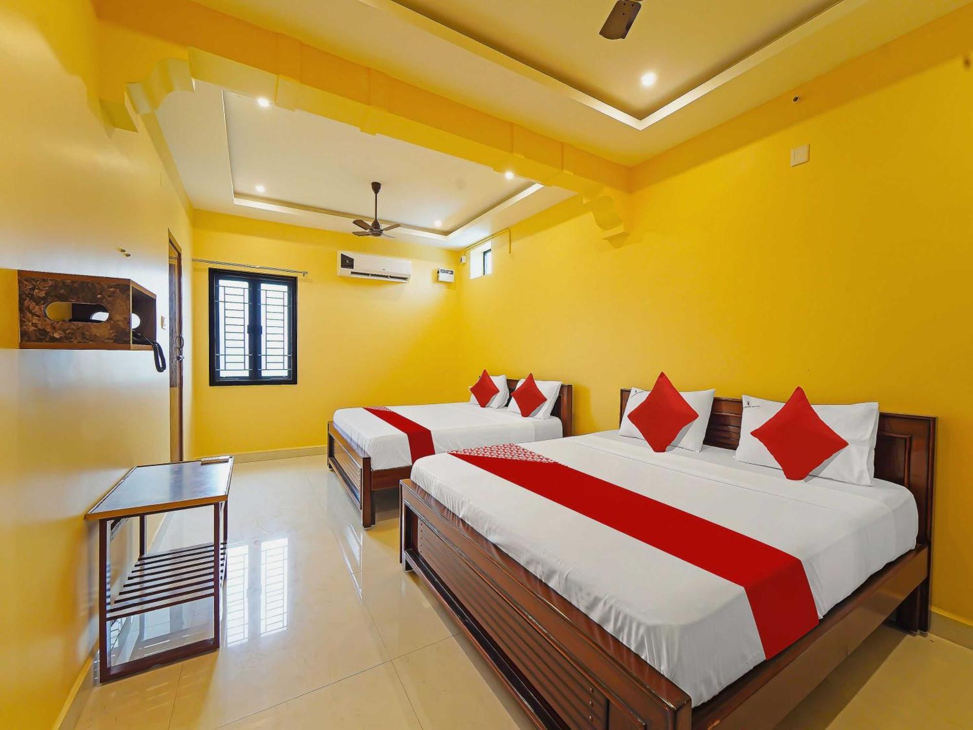 Hotel O Jayam Residency Tirupati Bagian luar foto