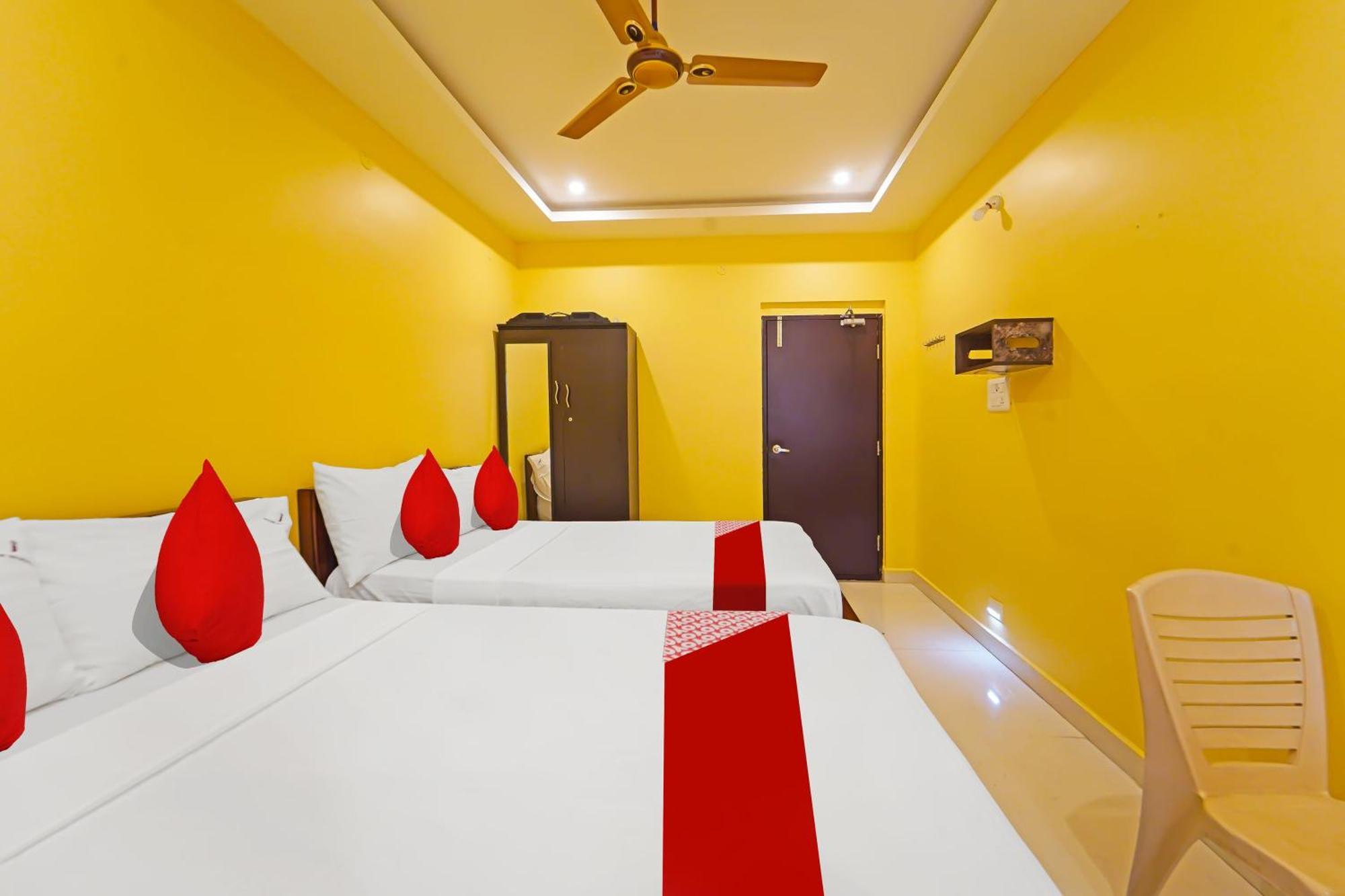 Hotel O Jayam Residency Tirupati Bagian luar foto