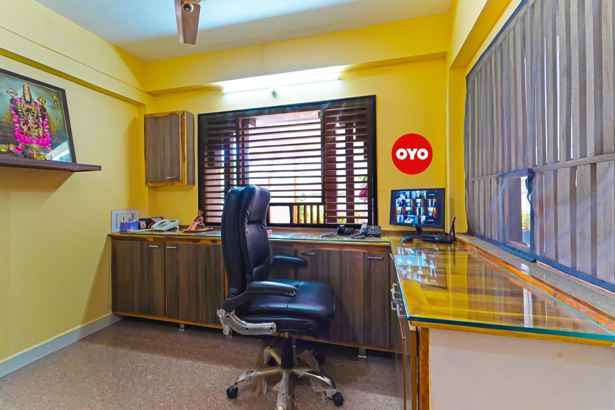 Hotel O Jayam Residency Tirupati Bagian luar foto